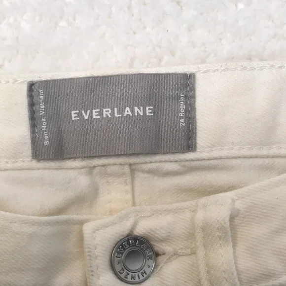 Everlane Women's White Boyfriend Jeans - Picture 8 of 8
